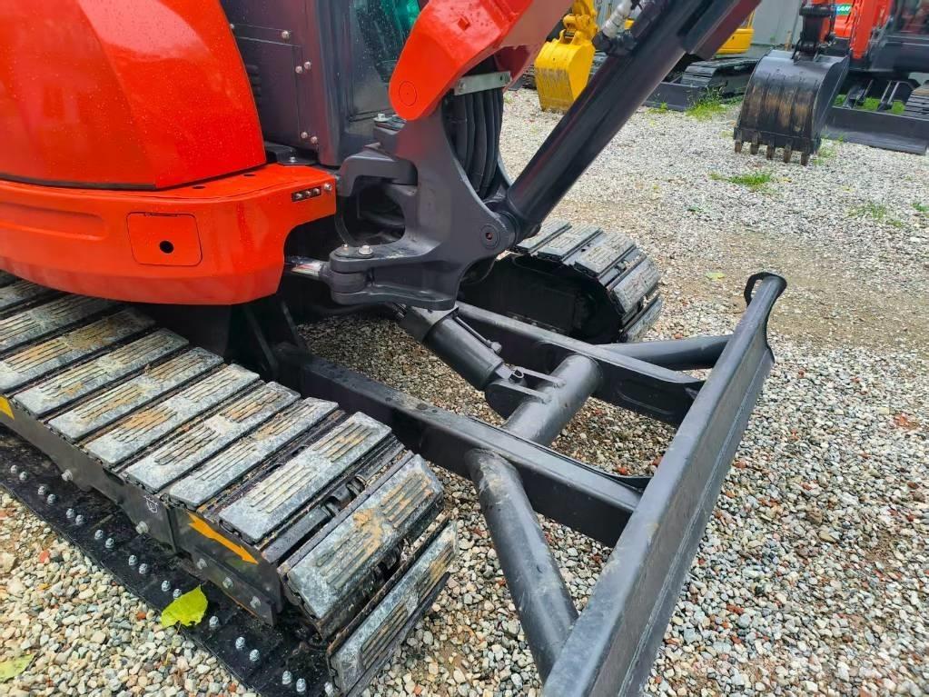 Kubota U 55-4 소형 굴삭기 7톤 미만