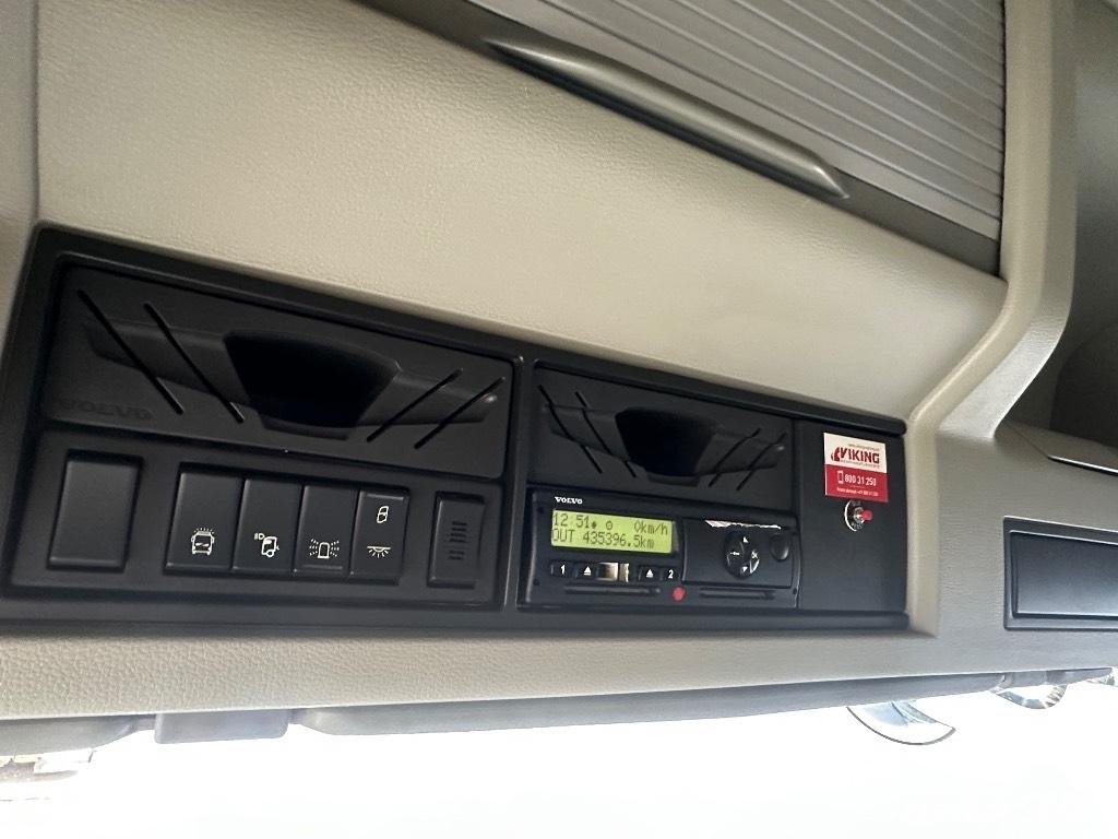 Volvo FMX 540 6x2*4 훅 리프트 트럭