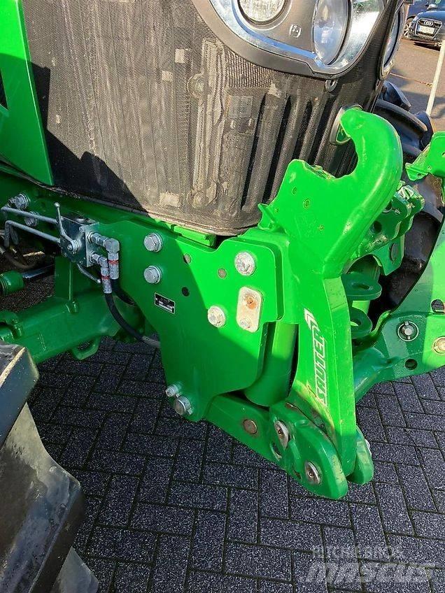 John Deere 6090M 트랙터