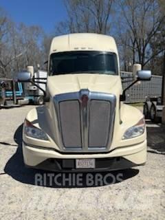 Kenworth T 680 트랙터 유닛