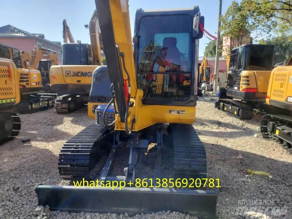 XCMG XE 60 DA 소형 굴삭기 7톤 미만