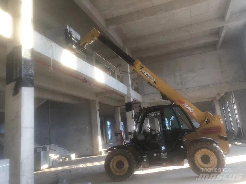 XCMG XT670-70 텔러 핸들러