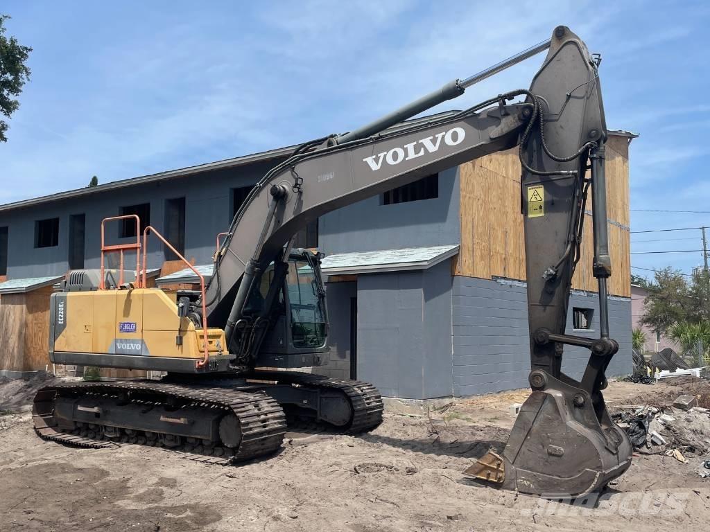 Volvo EC 220 EL 대형 굴삭기 29톤 이상