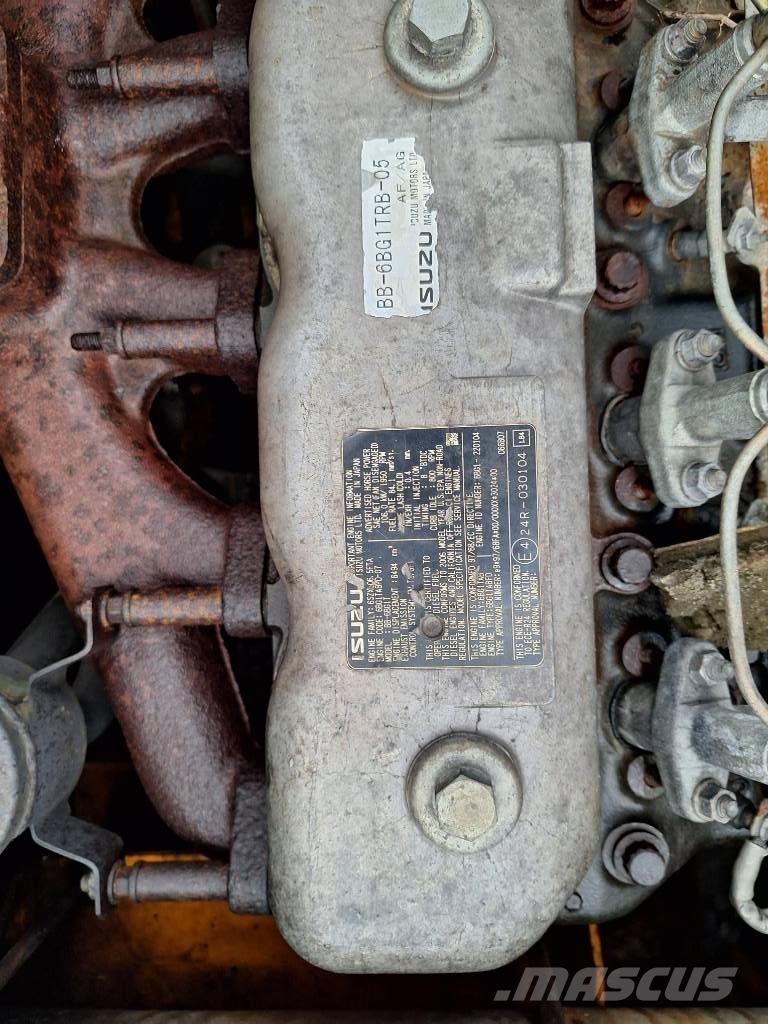 JCB JS 220 LC 대형 굴삭기 29톤 이상