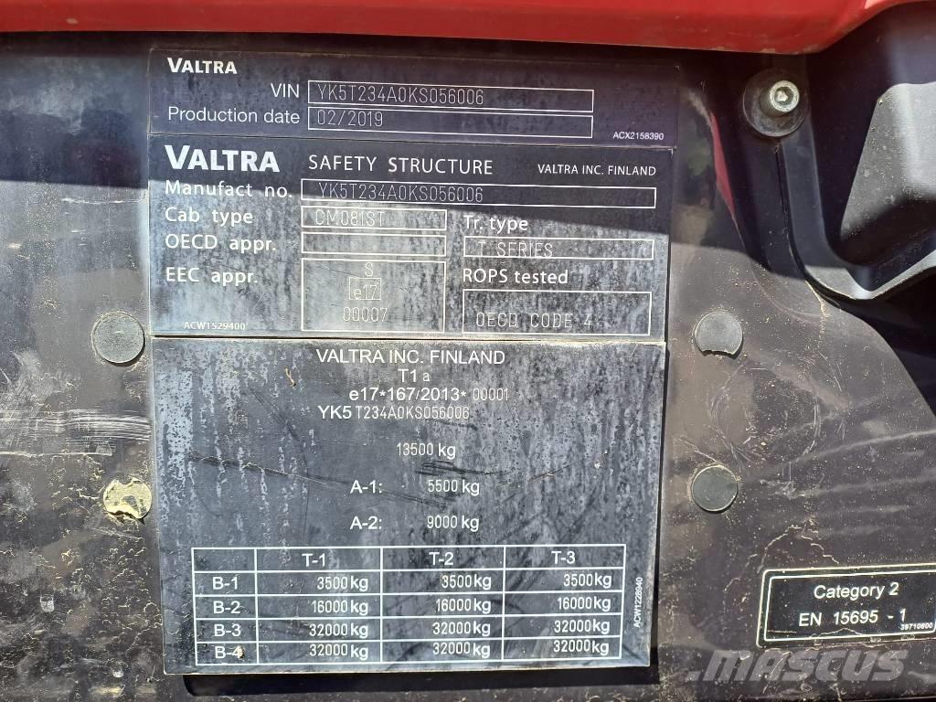 Valtra T 234 A 트랙터