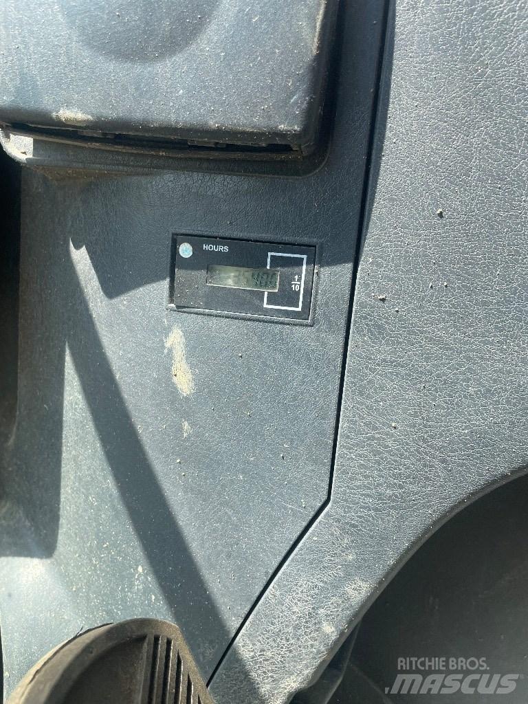 Hyundai 55w9a  휠 굴삭기