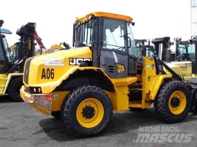 JCB 411 HT  휠로우더