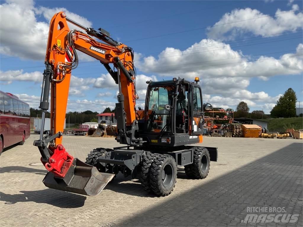 Doosan DX100W-7  휠 굴삭기
