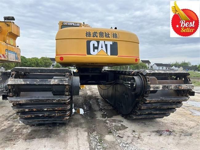 CAT 320 C 수륙양용 굴삭기