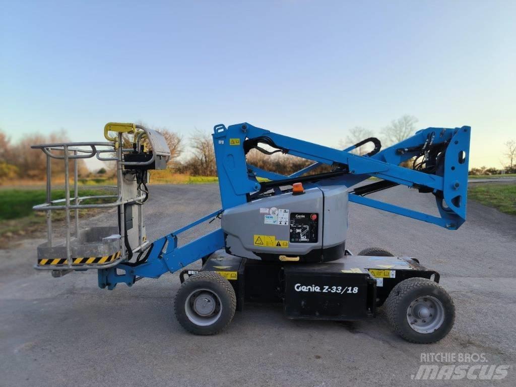 Genie Z 33/18 관절형 전동이동 리프트