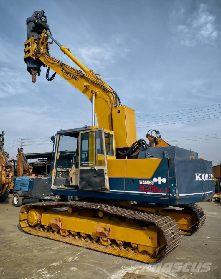 Komatsu PC 200 LC-3 대형 굴삭기 29톤 이상