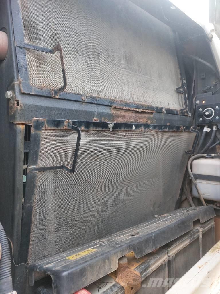 CASE CX 210 D 대형 굴삭기 29톤 이상
