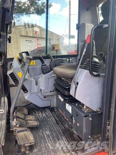 Kubota KX 080-4 중형굴삭기 7톤-28톤