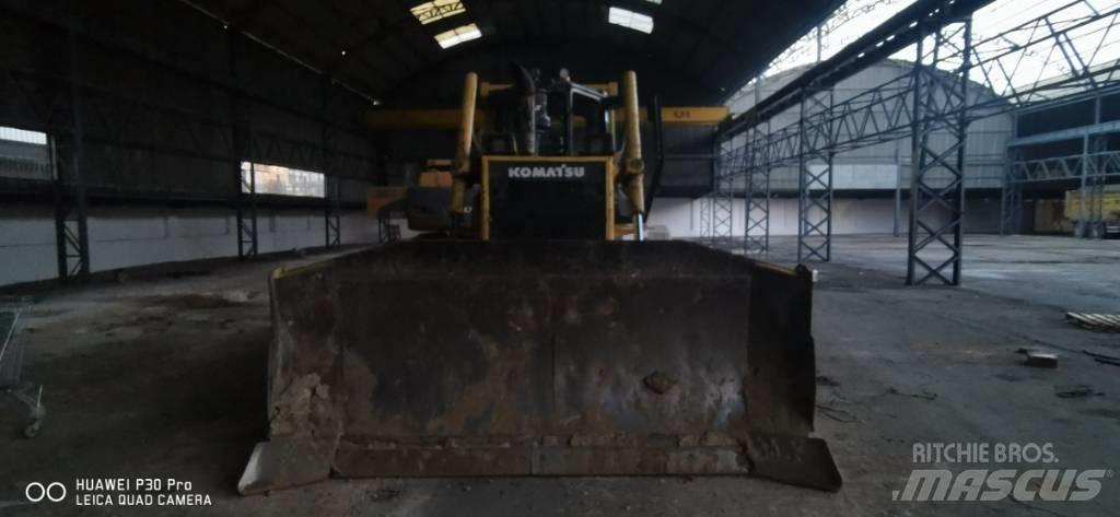 Komatsu DX 65 크롤러 도저