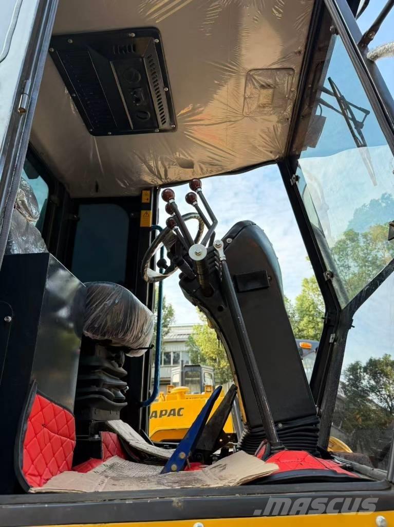 XCMG GR 1803 그레이더