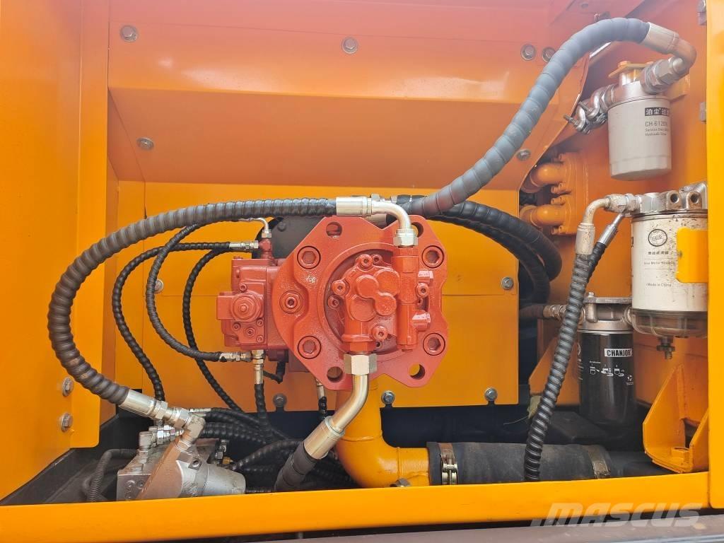 Hyundai HX 220 HD 대형 굴삭기 29톤 이상