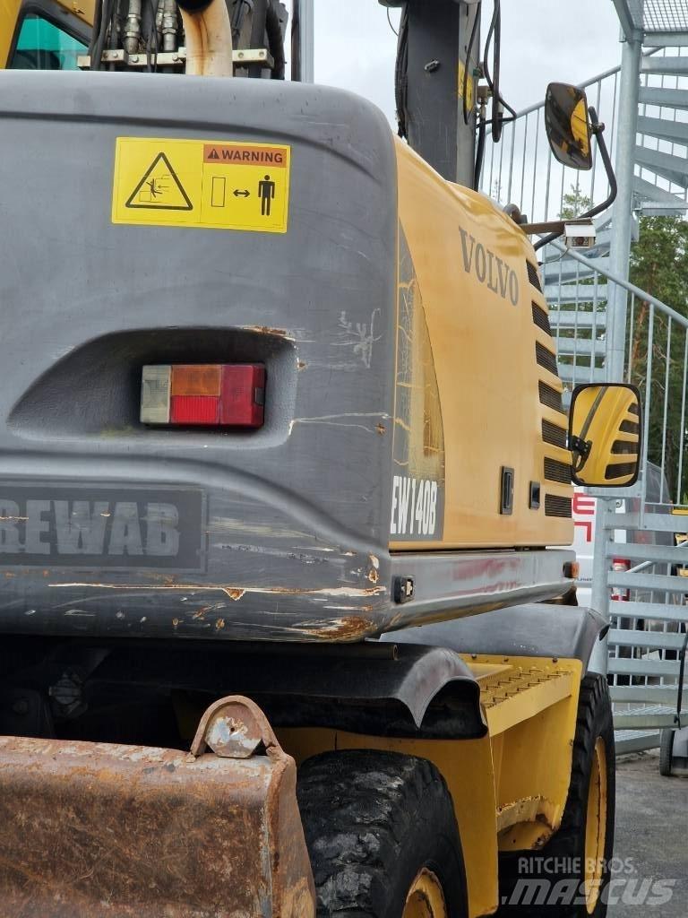 Volvo EW 140 B  휠 굴삭기