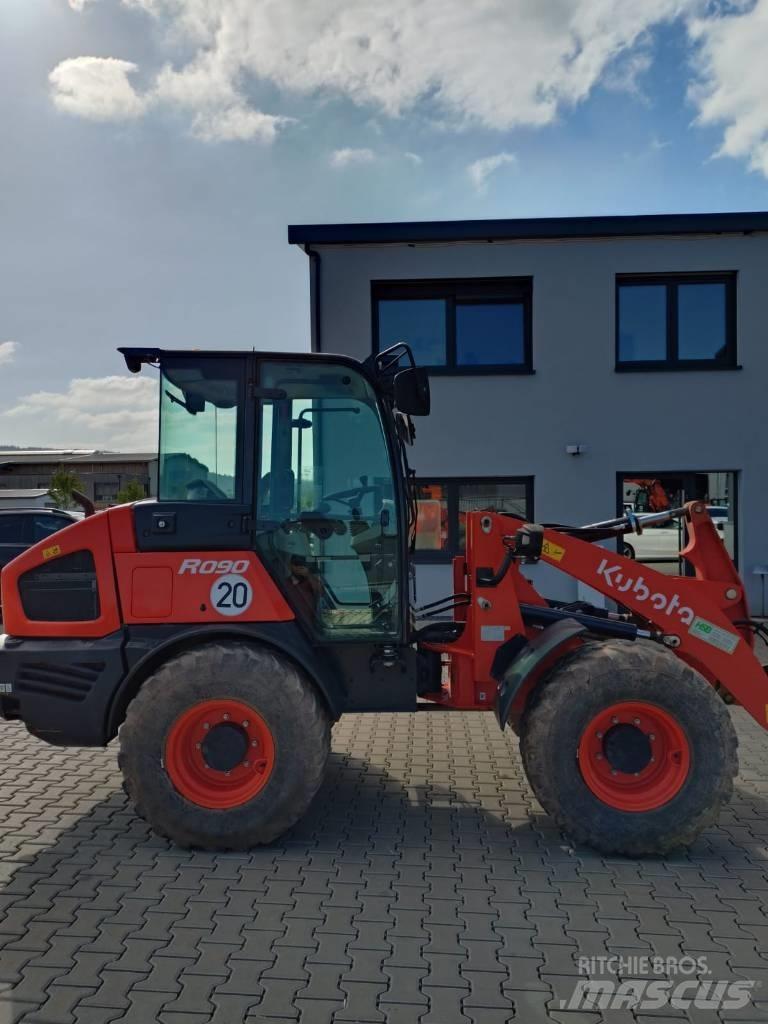 Kubota R 082  휠로우더