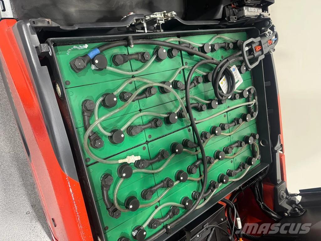 Linde E 16-02 전동 지게차