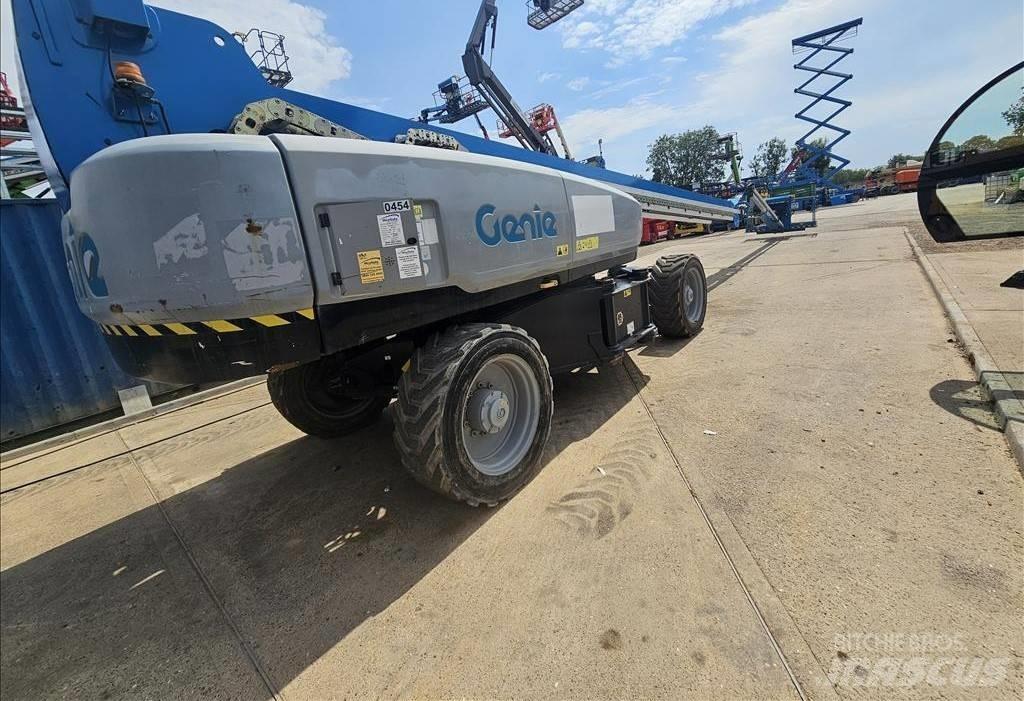 Genie SX135 XC 견인식 전동이동 리프트