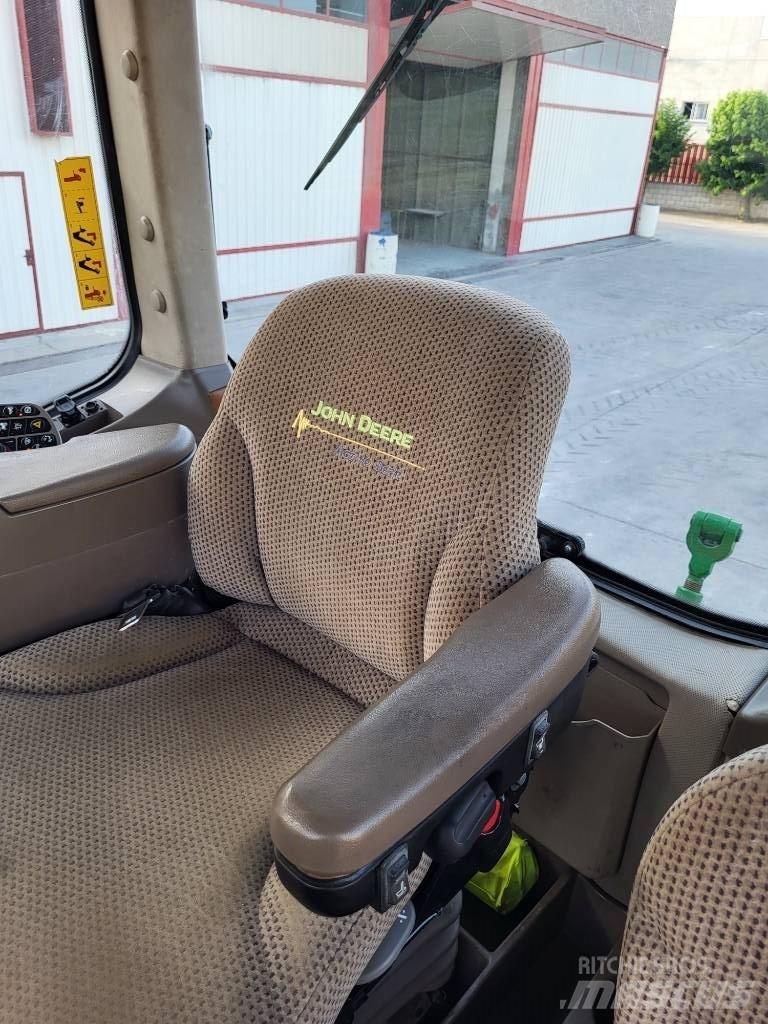 John Deere 8345 R 트랙터