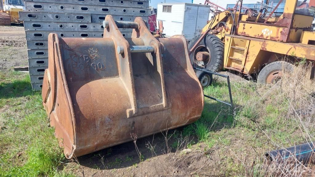 Komatsu PC 490 LC-11 대형 굴삭기 29톤 이상