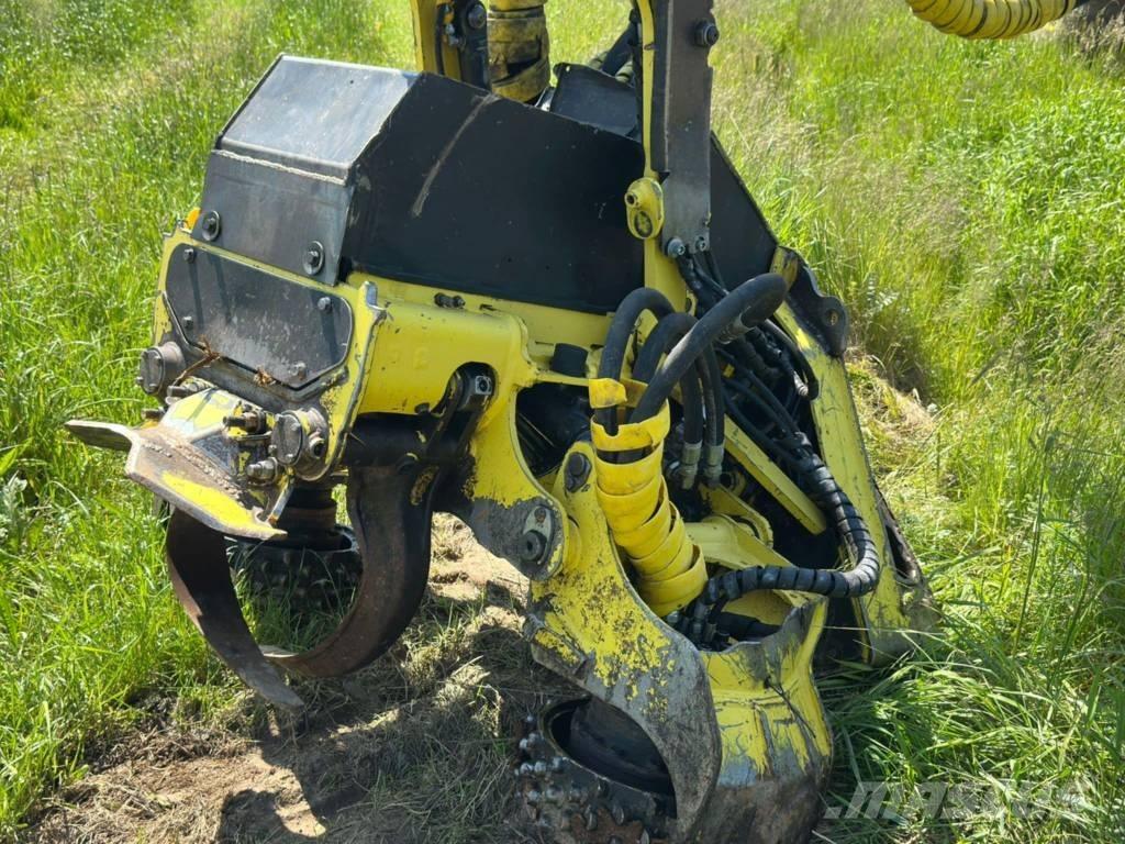 John Deere 1470 E 원목 하베스터