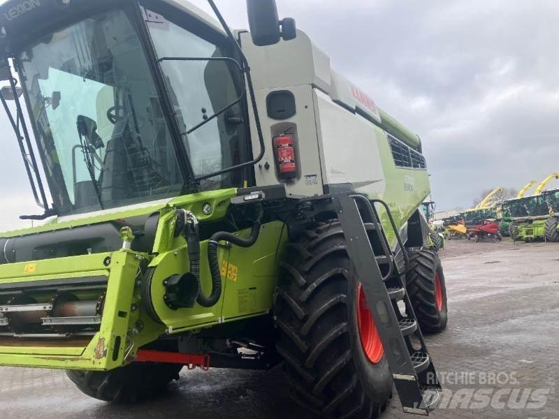 CLAAS LEXION 6700 콤바인 수확기