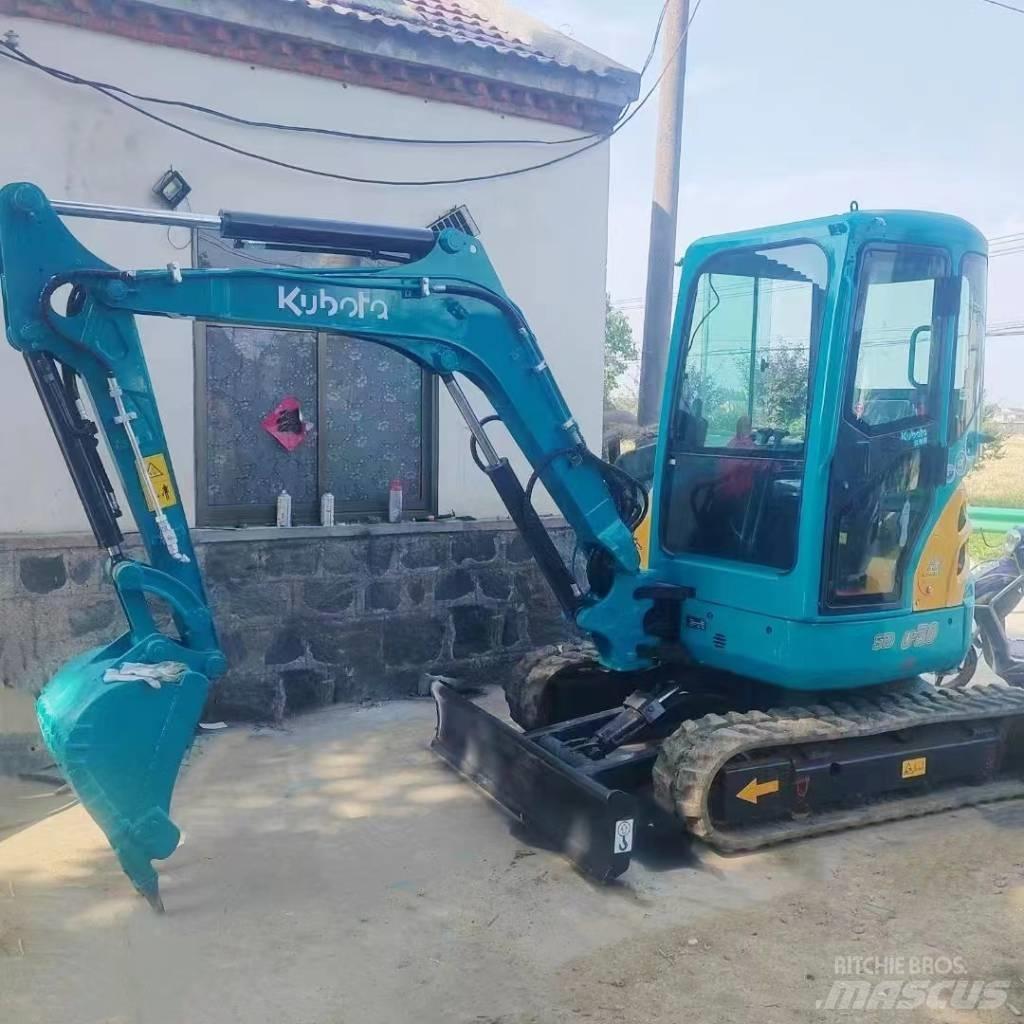 Kubota U 30 소형 굴삭기 7톤 미만