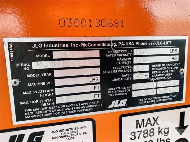 JLG 460 SJ 견인식 전동이동 리프트