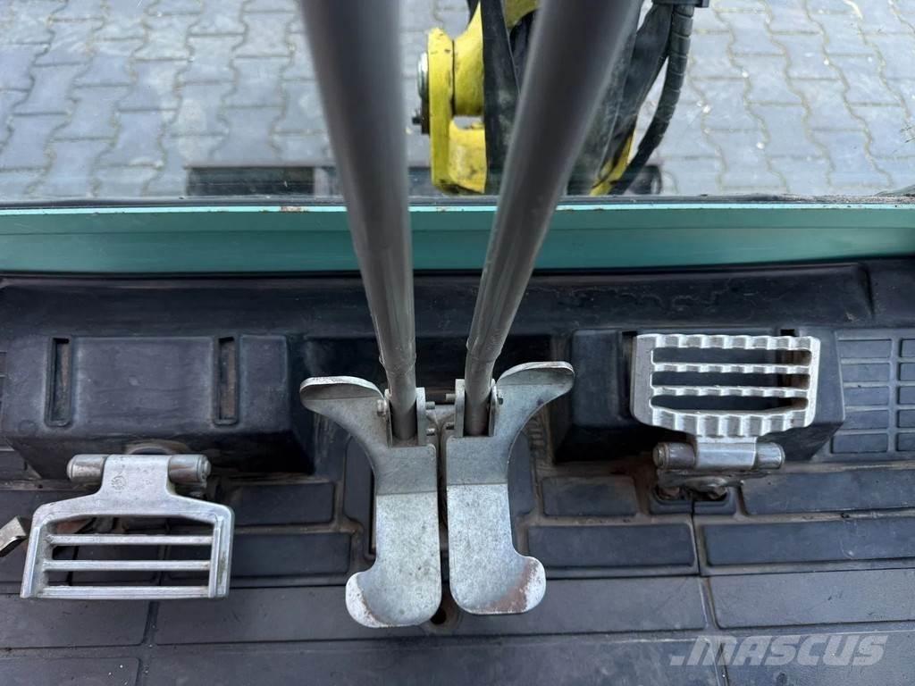 Yanmar SV17 미니 크레인
