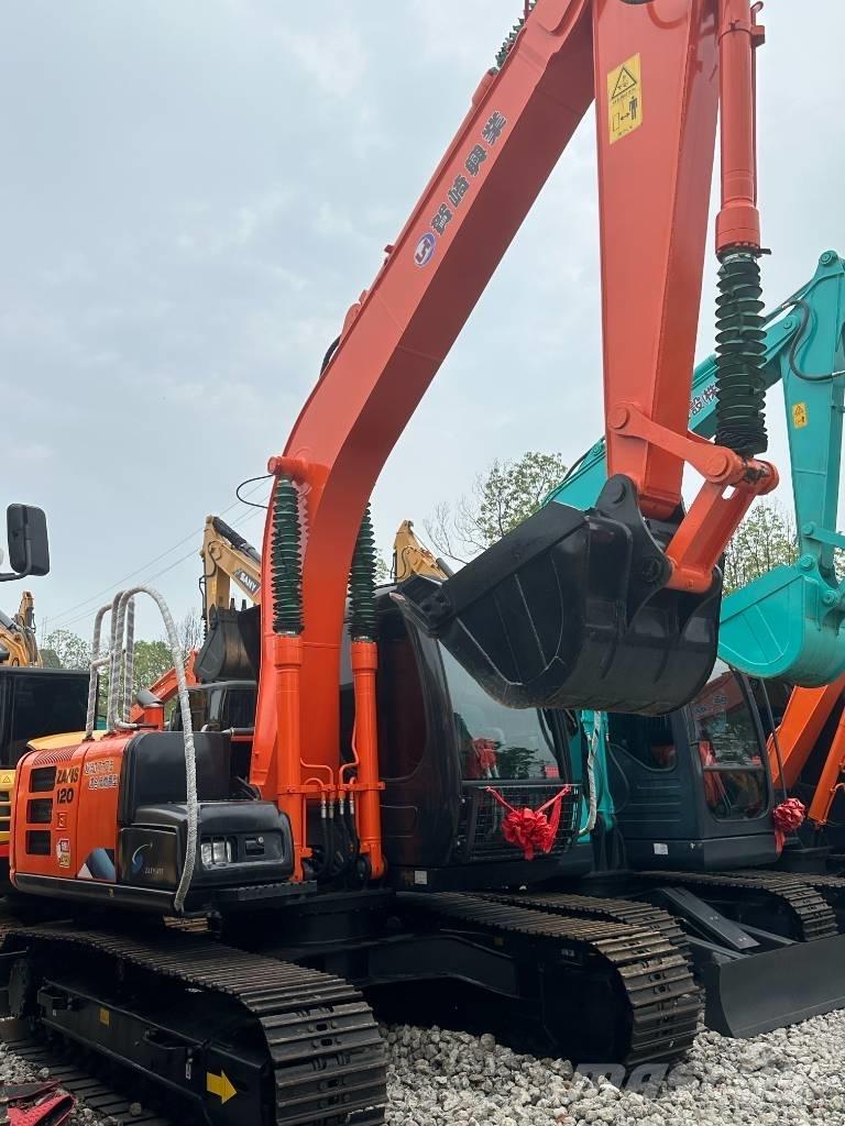 Hitachi ZX 120 대형 굴삭기 29톤 이상