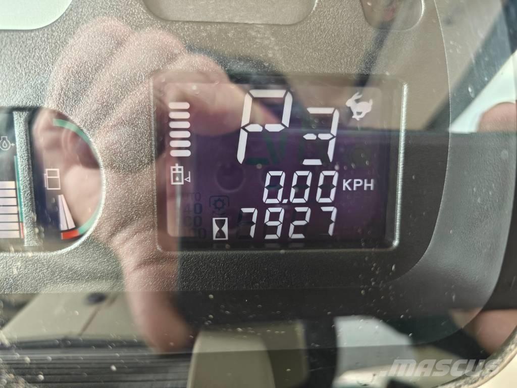 Massey Ferguson 8690 트랙터