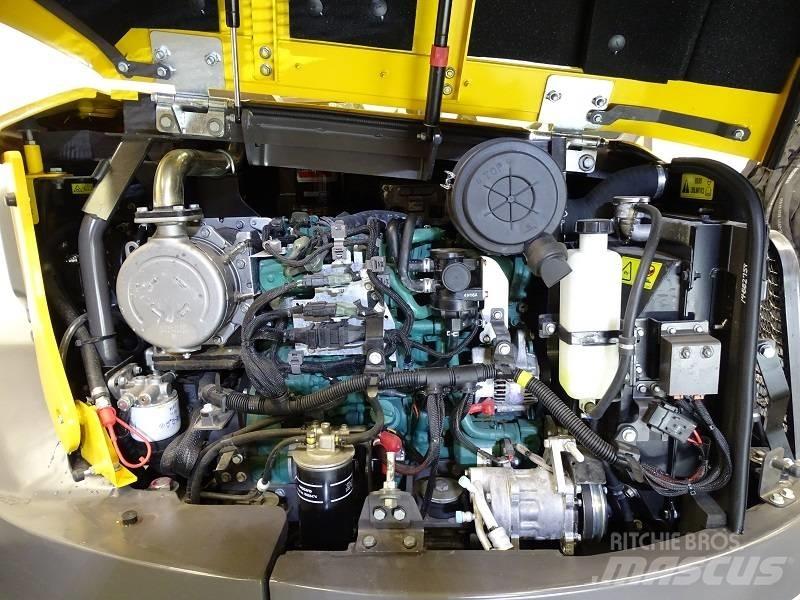 Volvo ECR 88 D 중형굴삭기 7톤-28톤