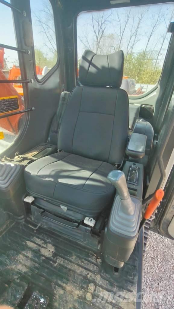 Hitachi ZX 210-3 대형 굴삭기 29톤 이상