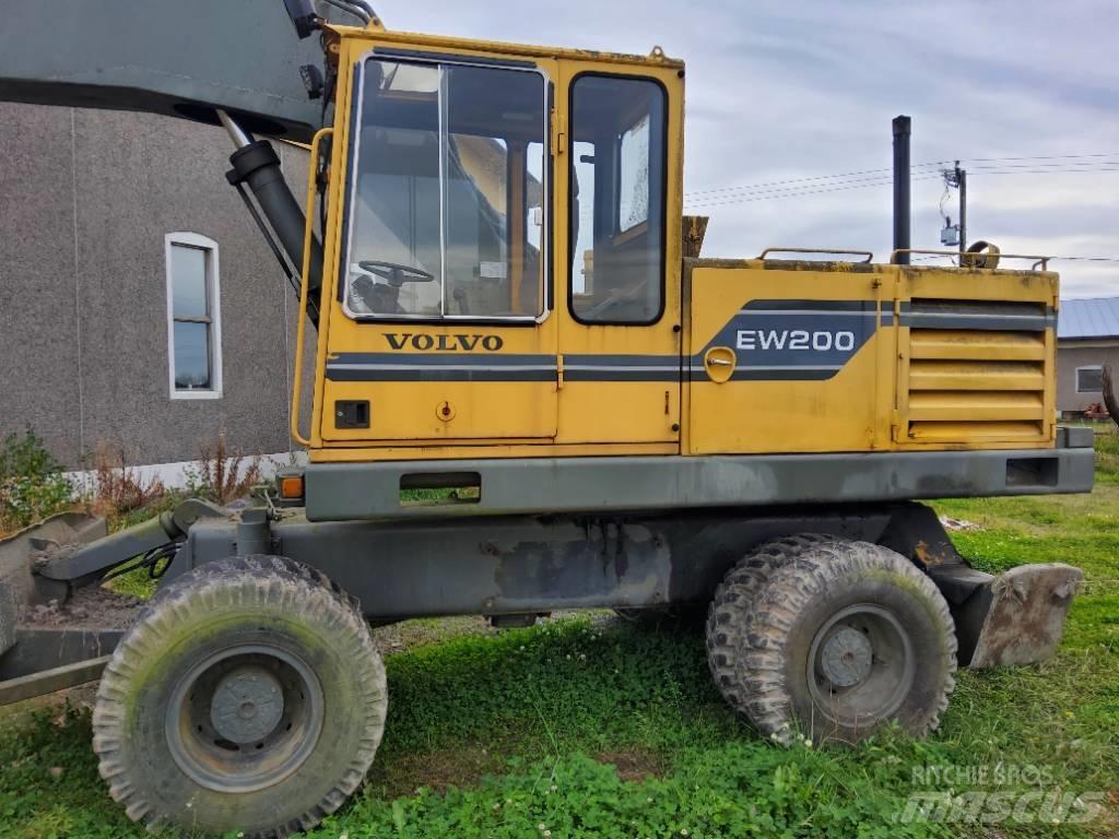 Volvo EW 200  휠 굴삭기