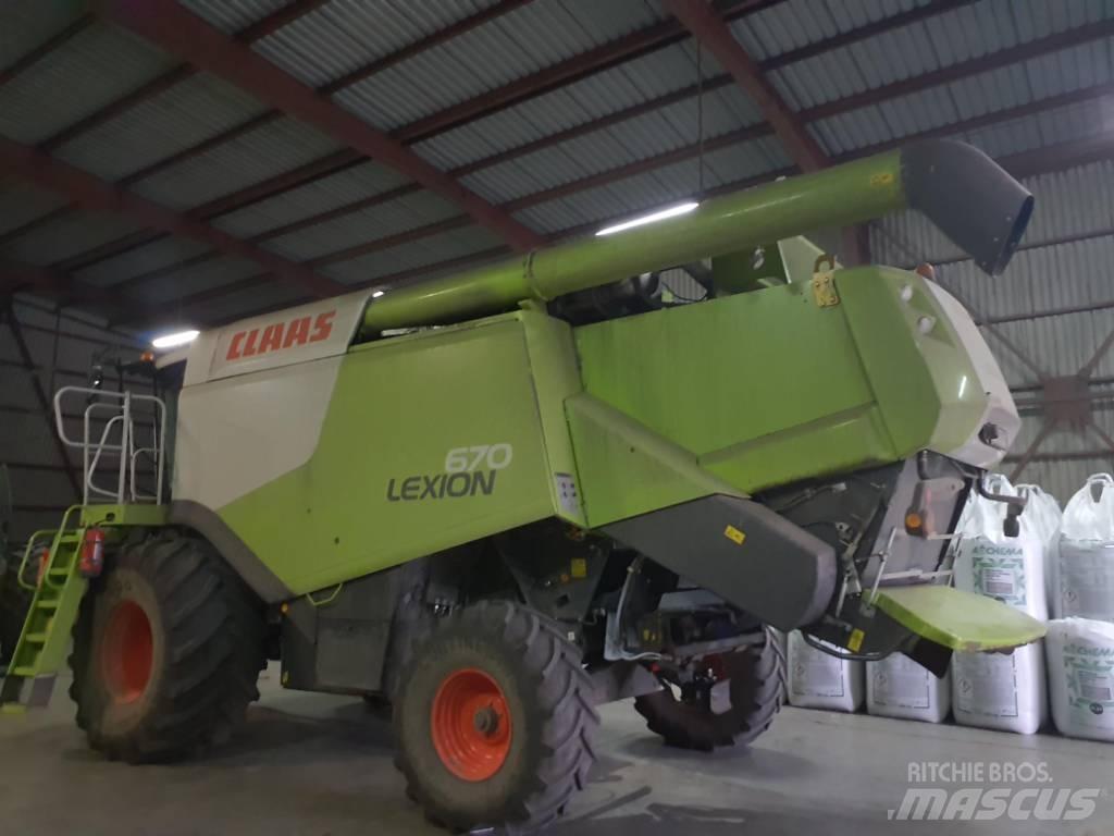 CLAAS Lexion 670 콤바인 수확기