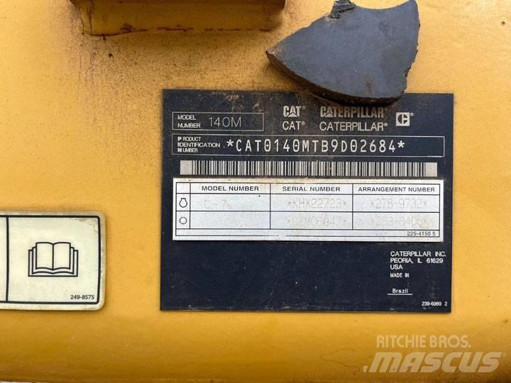 CAT 140 M 그레이더