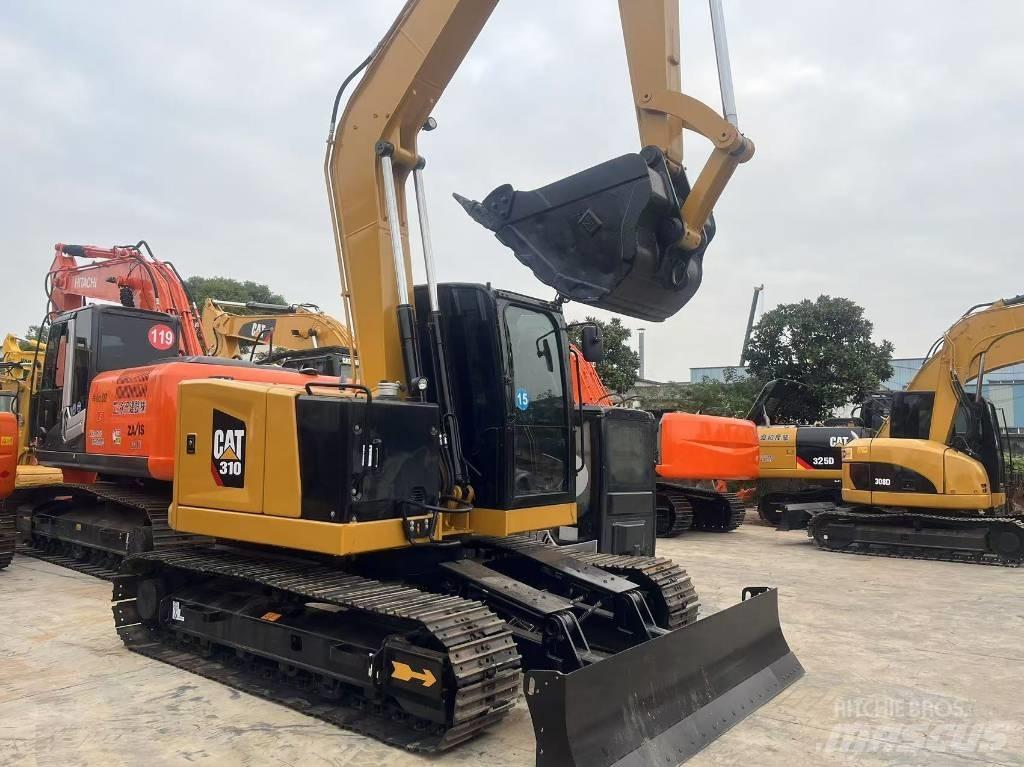 CAT 310 대형 굴삭기 29톤 이상