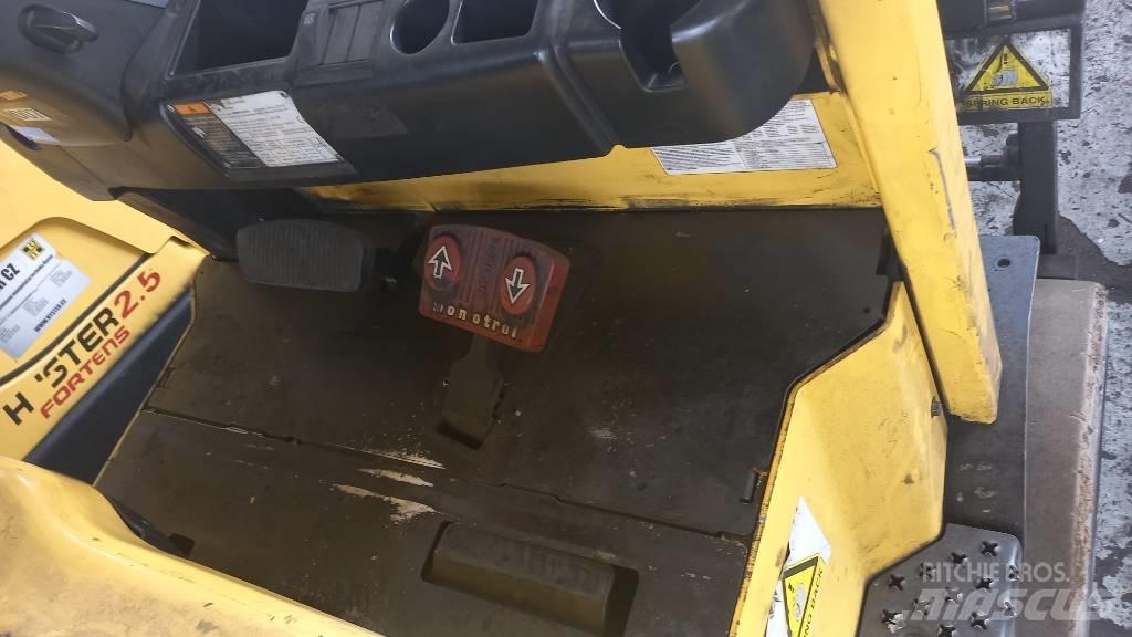 Hyster E5.0XNS 전동 지게차