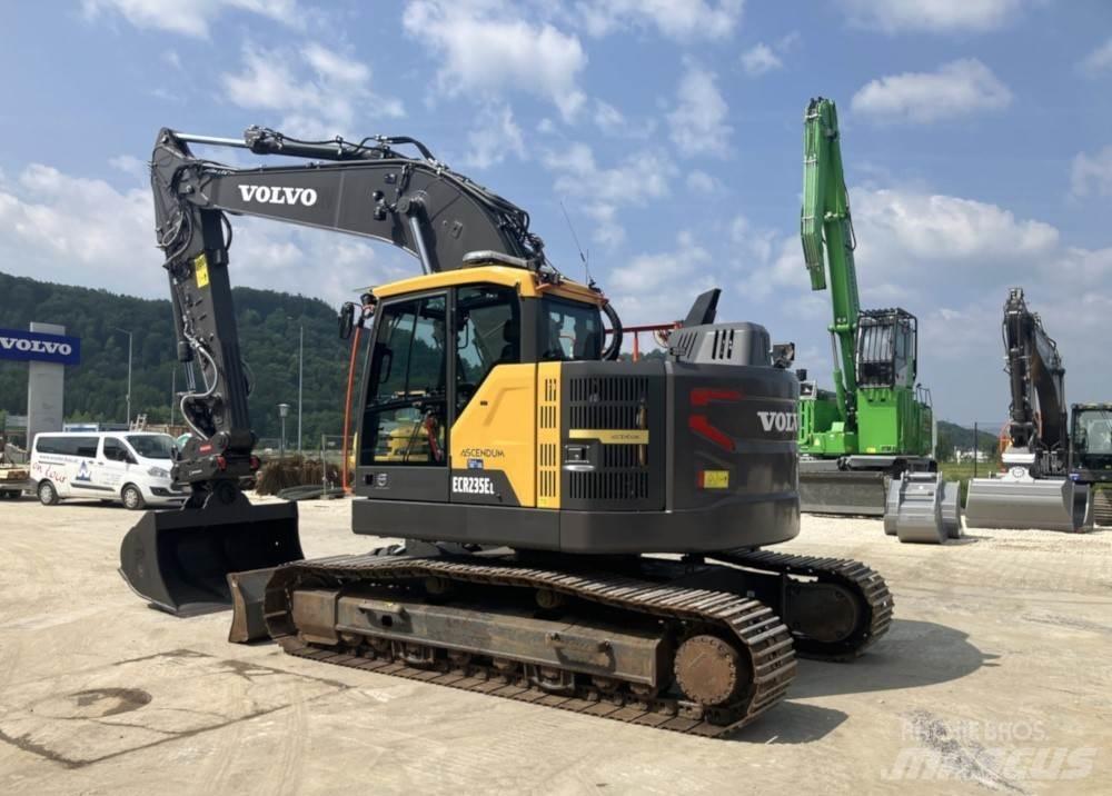 Volvo ECR235EL 대형 굴삭기 29톤 이상