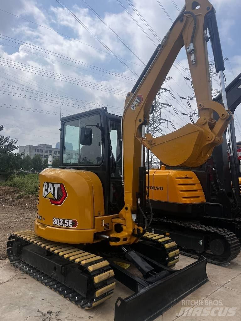 CAT 303.5 E 소형 굴삭기 7톤 미만