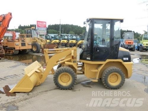 CAT 901B  휠로우더