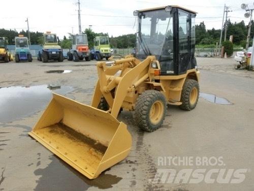 CAT 901B  휠로우더