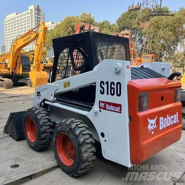 Bobcat S 160  스키드로더