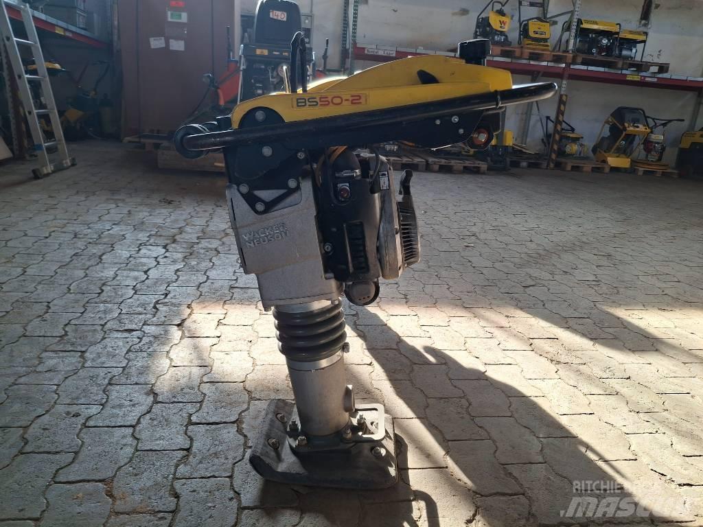 Wacker Neuson BS50-2 탬퍼