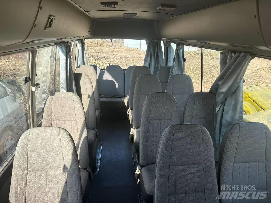 Toyota Coaster Bus 미니 버스