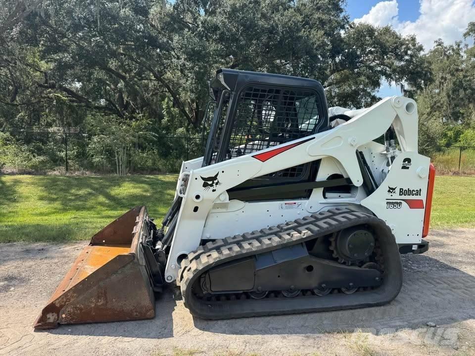 Bobcat T 650  스키드로더