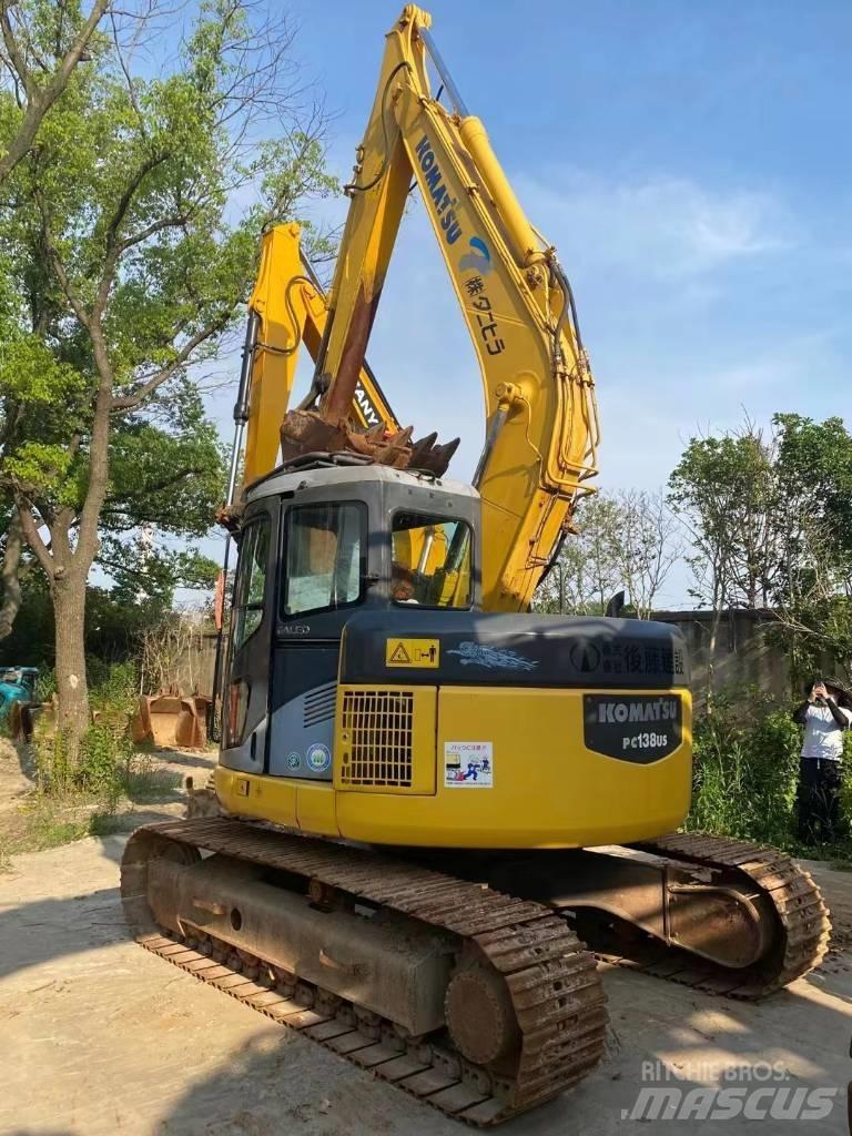 Komatsu PC 138 US-8 대형 굴삭기 29톤 이상