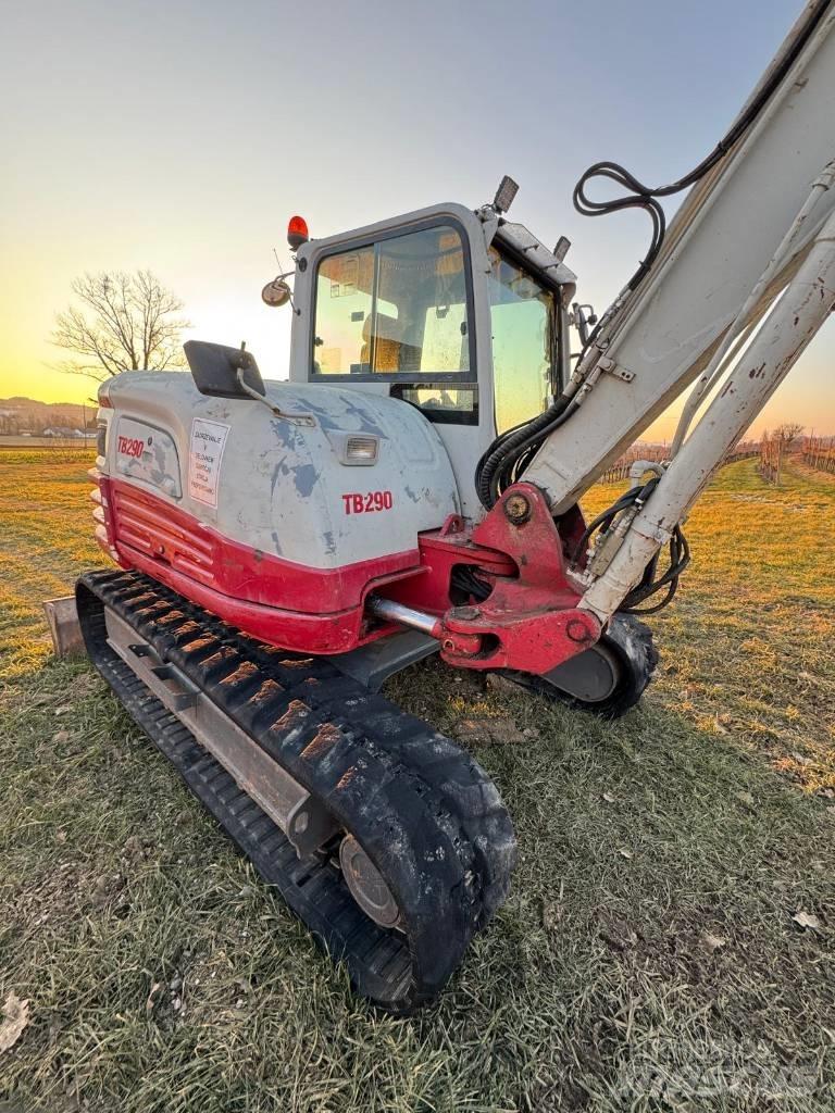 Takeuchi TB290 중형굴삭기 7톤-28톤